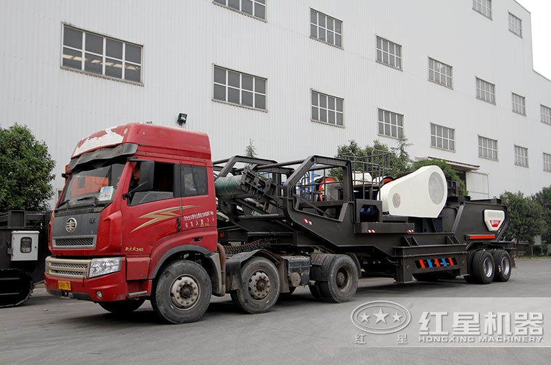 移動式破碎站發(fā)貨 移動式破碎站發(fā)貨