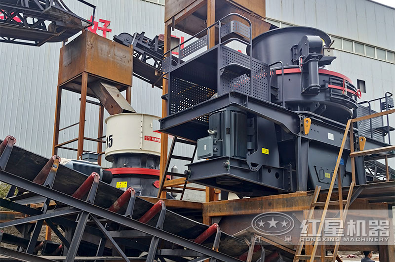混凝土碎石生產(chǎn)線現(xiàn)場 混凝土碎石生產(chǎn)線現(xiàn)場
