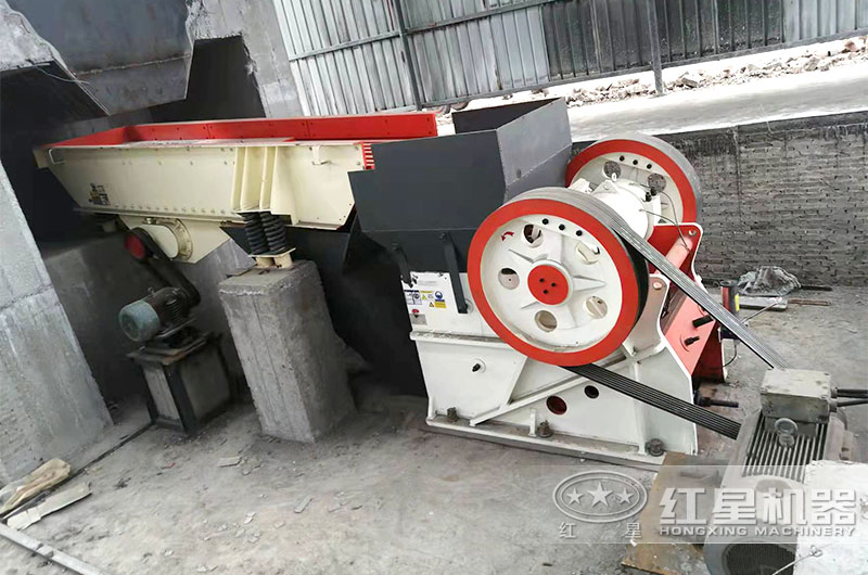 HD110德版顎式破碎機(jī) HD110德版顎式破碎機(jī)