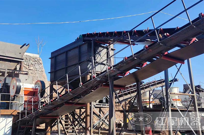 HD德版顎式破碎機(jī)現(xiàn)場(chǎng)實(shí)拍 HD德版顎式破碎機(jī)現(xiàn)場(chǎng)實(shí)拍