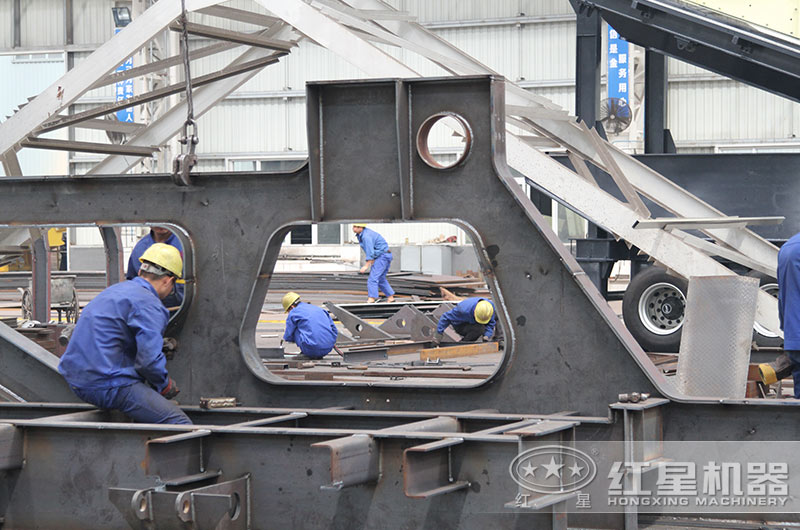 不辭辛勞，只為生產(chǎn)令您滿意的設(shè)備