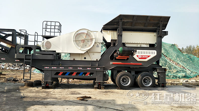 廊坊移動制砂廠安裝中，很快就可以開業(yè)了