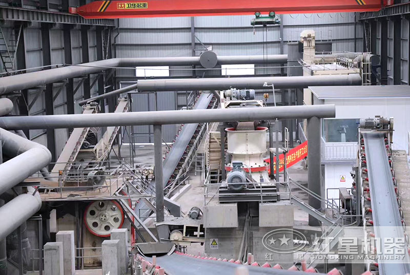 石料破碎生產線現(xiàn)場